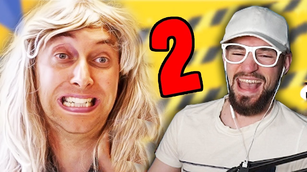 Karina wieder im Tourismus Centerℹ 😂