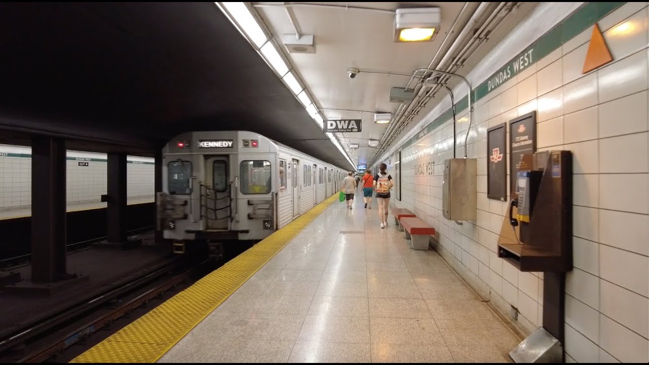 TTC Subway Ride on line 2 from Ossington Stn to Dundas West Stn on Canada's Day (July 1st, 2023)
