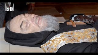 Esumazione del corpo di Padre Pio. Era il 2 marzo 2008