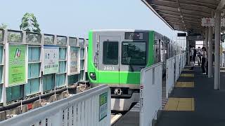 1052A 2000系03編成 志久到着