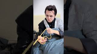 Download Lagu 天使偷钱失败 # 小丑 #天使 #shorts MP3