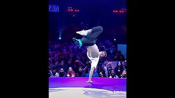 رقص اغنية مادورك جاي ضارب حي 
