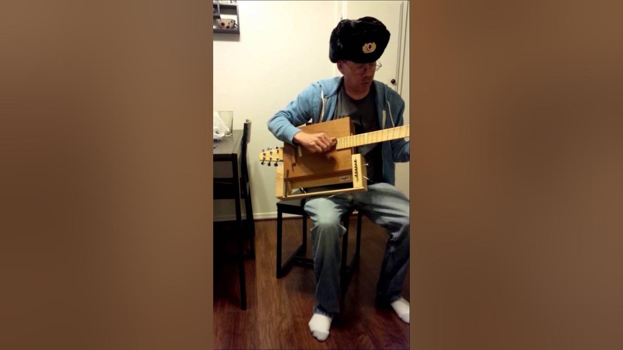 Cigar box harp guitar - YouTube