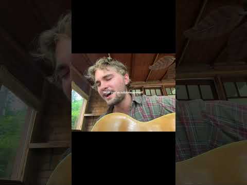 This record rules @NoahKahan  #noahkahan #endofaugust #acoustic #cover #jeez #bostaloch #fyp