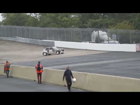 SHOW R5 Maxi Turbo au LOSANGE PASSION INTERNATIONAL 2022 #LPI2022 Autodrome de Linas-Montlhéry