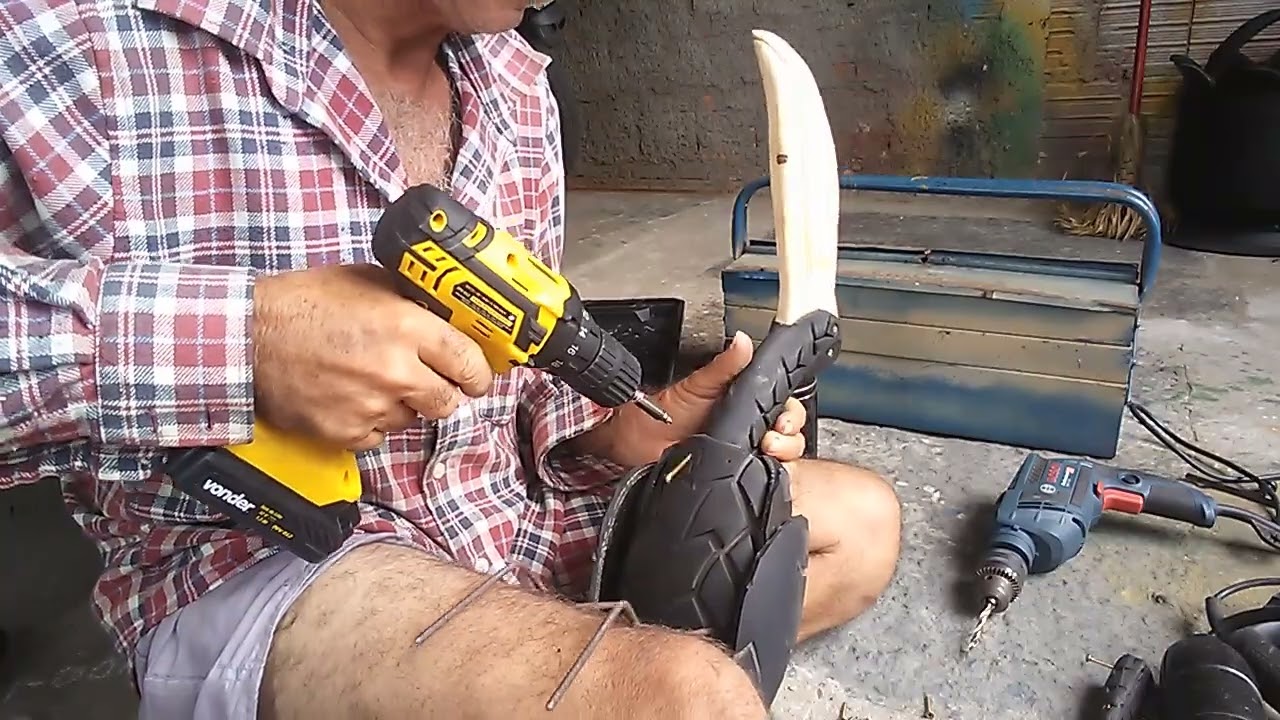 oi meus  amigos e amigas vou estar mostrando o passo a passo do tucano