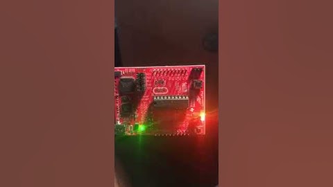 MSP430 - blinking lights at different speeds