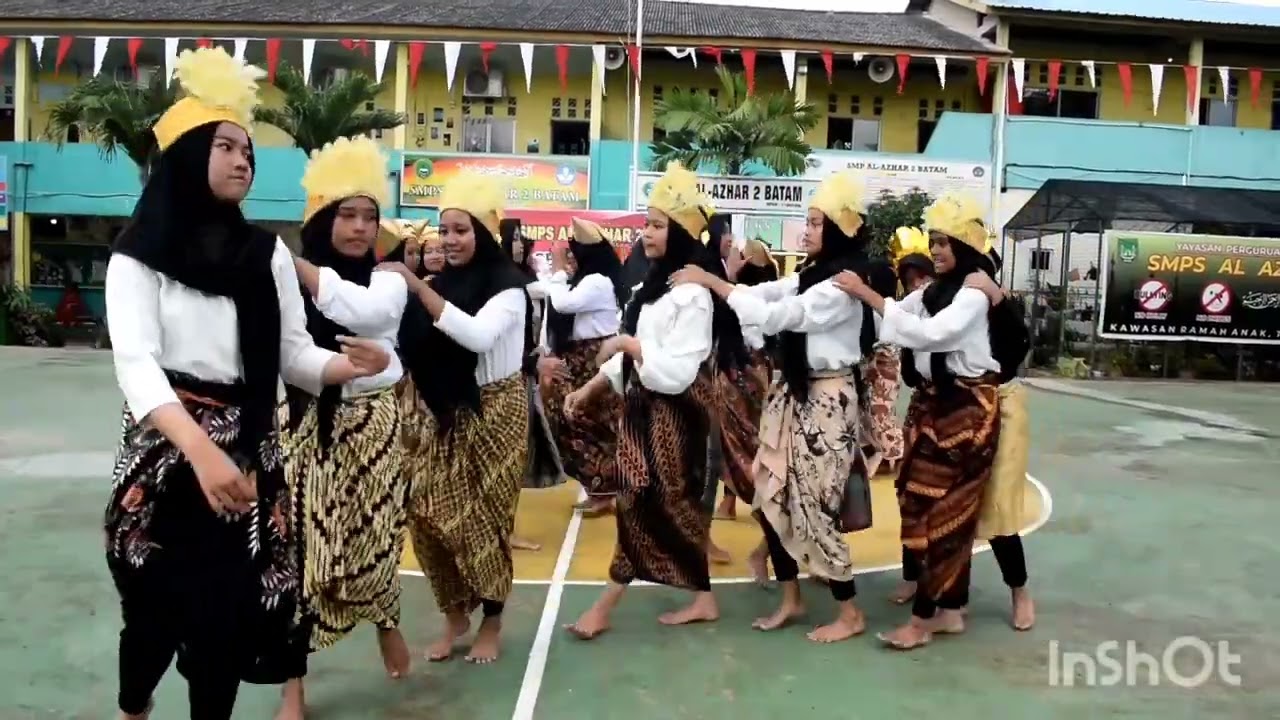 SMPS AL-AZHAR 2 BATAM DALAM RANGKA MEMPERINGATI HARI PAHLAWAN 10 NOVEMBER 2022