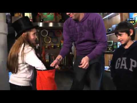 Change Bag Fantasy Zipper (Rot) - Changierbeutel 2-fach – Video 1