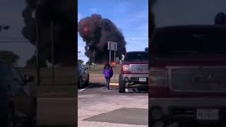 2 Planes Crash Mid-Flight in Dallas airshow #crush #planecrush #texas #dallas #b17 #plane #fail