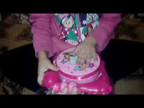 ОтКрЫвАеМ музыкальные игрушки!