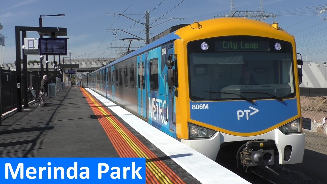 Trains at the new Merinda Park station (Platform 2) Metro Trains