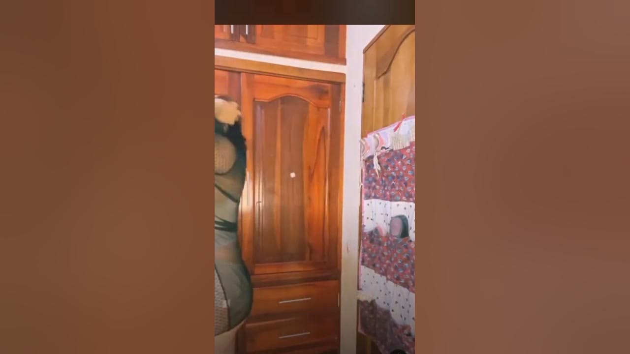 cewek hot _ ganti baju transparan seksi banget - YouTube