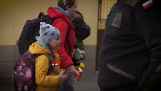 UNICEF specialist provides update from Ukraine on child refugee crisis