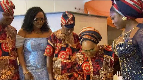 NOLLYWOOD ACTRESS, FAITHIA BALOGUN PROVES HER LOYALTY TO RASHEED AYINDE MERENGE@HIS 60TH BDAY PARTY