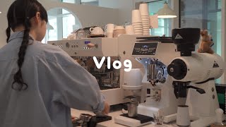 CAFE VLOG  The end of the summer where I had a lot of though…