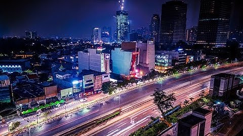 Evening view of Jakarta city from a drone #jakarta #jakartanight #drone #jakartacity