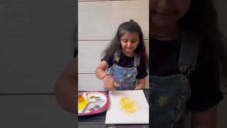 DIY Bubble Wrap Painting Art 🎨🐝 | Easy Texture Painting for kids art  #drawing4kids #trendingshorts