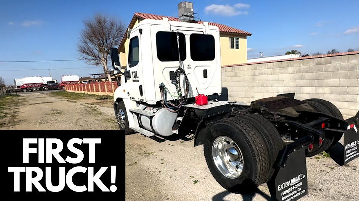 I Bought My First Semi Truck! (New Owner Operator)