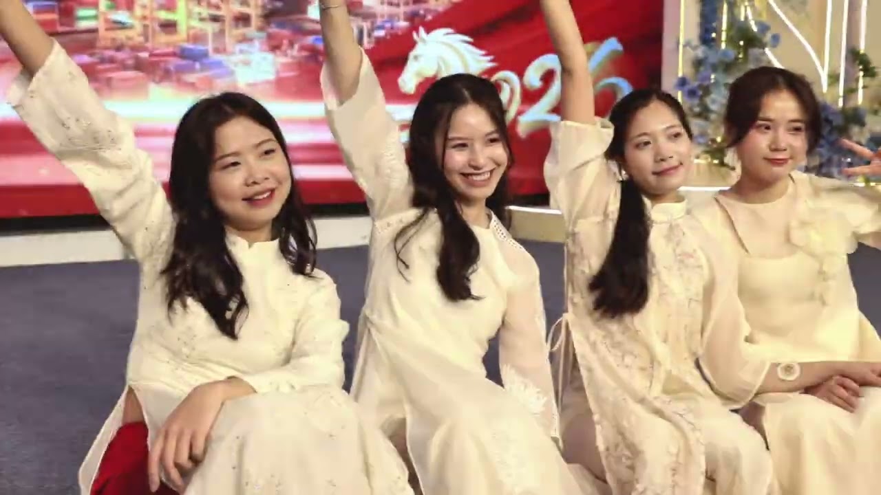 Chúc mừng năm mới Bính Ngọ 2026 - Lacco