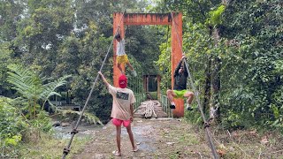 Download Lagu boys swimming MP3