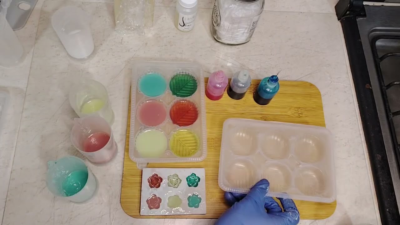 Clase 4  Uso de color en base de glicerina translúcida y opaca 