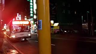 由捷運新莊站(新莊郵局)走到中正新泰路口等公車(西元2020年09月10日)
