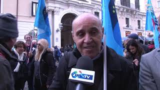 Manifestazione Uil Scuola - Intervista