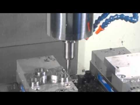 Kitamura Mycenter 3XD Cutting Demo