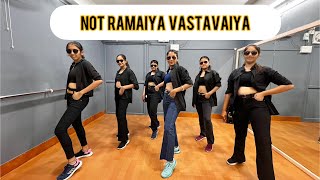 Not Ramaiya Vastavaiya | Jawan | Shahrukh Khan | Danc Cover | Piyali Saha | PDA