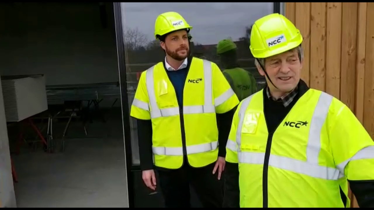 Rundvisning på den nye skole - Artium - i Brande