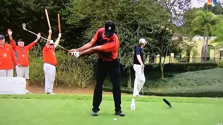 Tiger Woods 5 iron FO Slow motion