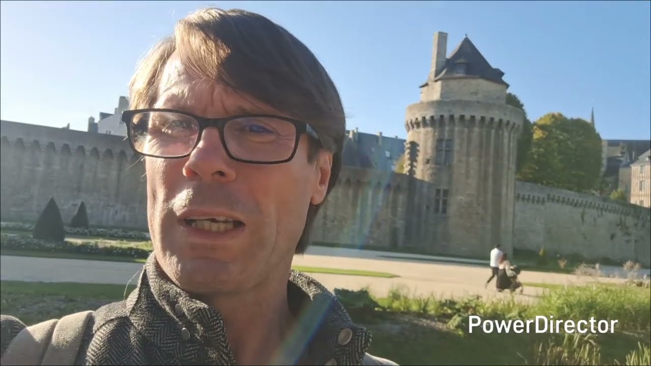 Vannes : visite du centre-ville France 🇨🇵 octobre 2025. Une perle bretonne!