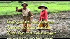 DOA SEPASANG PETANI MUDA Ebiet G Ade - Durasi: 4:32. DOA SEPASANG PETANI MUDA Ebiet G Ade - Durasi: 4:32.