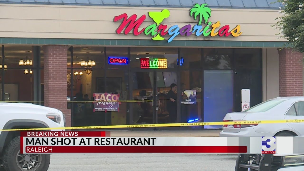 Man critically injured after getting shot at Mexican restaurant - YouTube