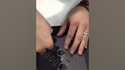 We R Memory Keepers Corner Mounter