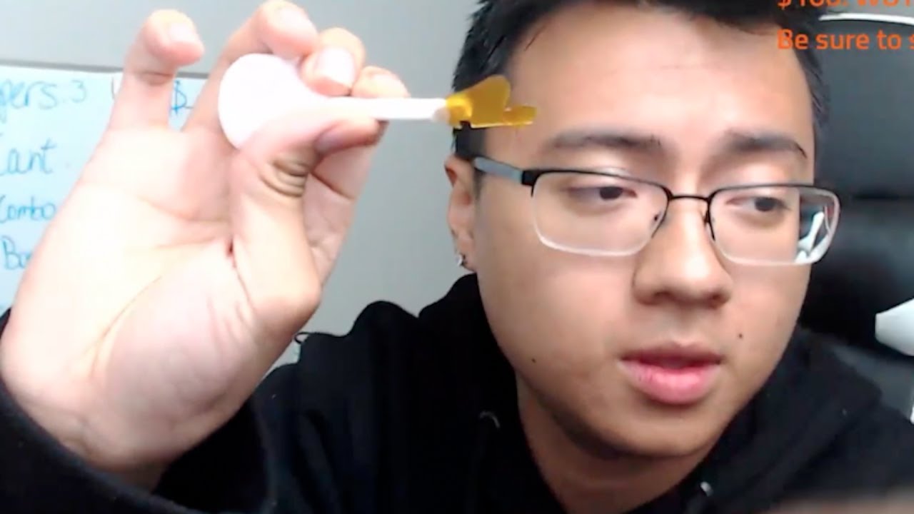 ERICK KHAN DOES A HALF GRAM DAB