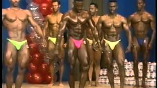 John Hansen Competing 1992 NPC Natural Illinois Prejudging