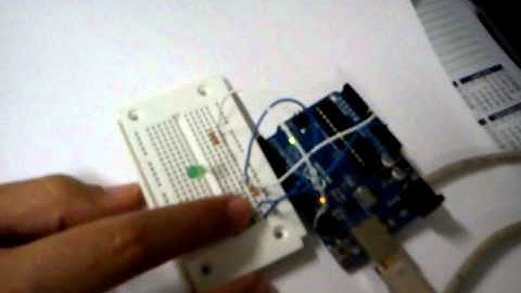 Fading LED Arduino 2