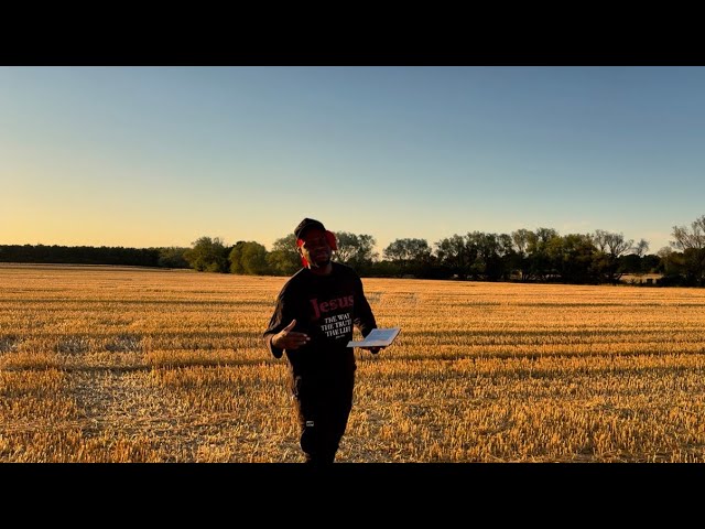 Watch Queris - Frieden on YouTube Watch Queris - Frieden on YouTube