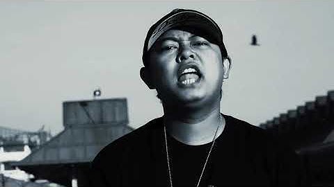 RB2 - INTRO [OFFICIAL VIDEO]