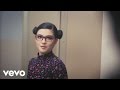 Phoebe Ryan - Chronic (Behind The Scenes)