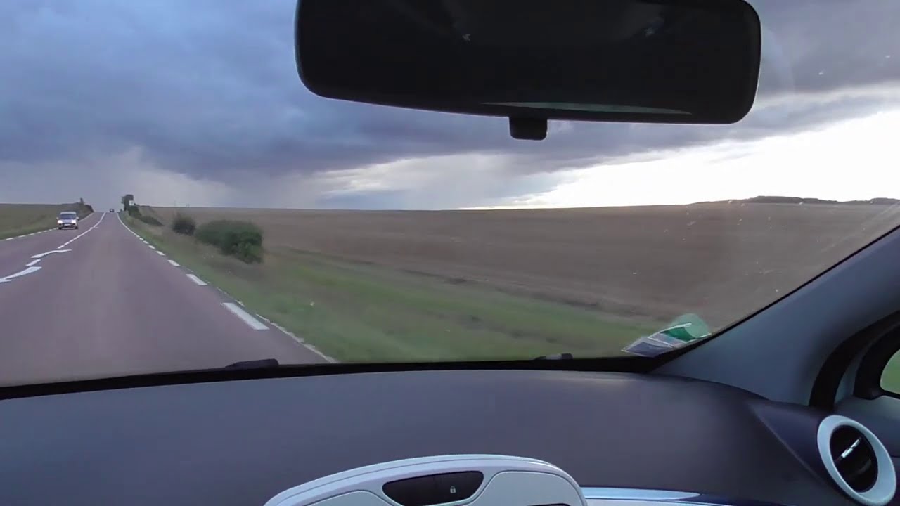 [382] Aller et retour avec de longues séquences routières.