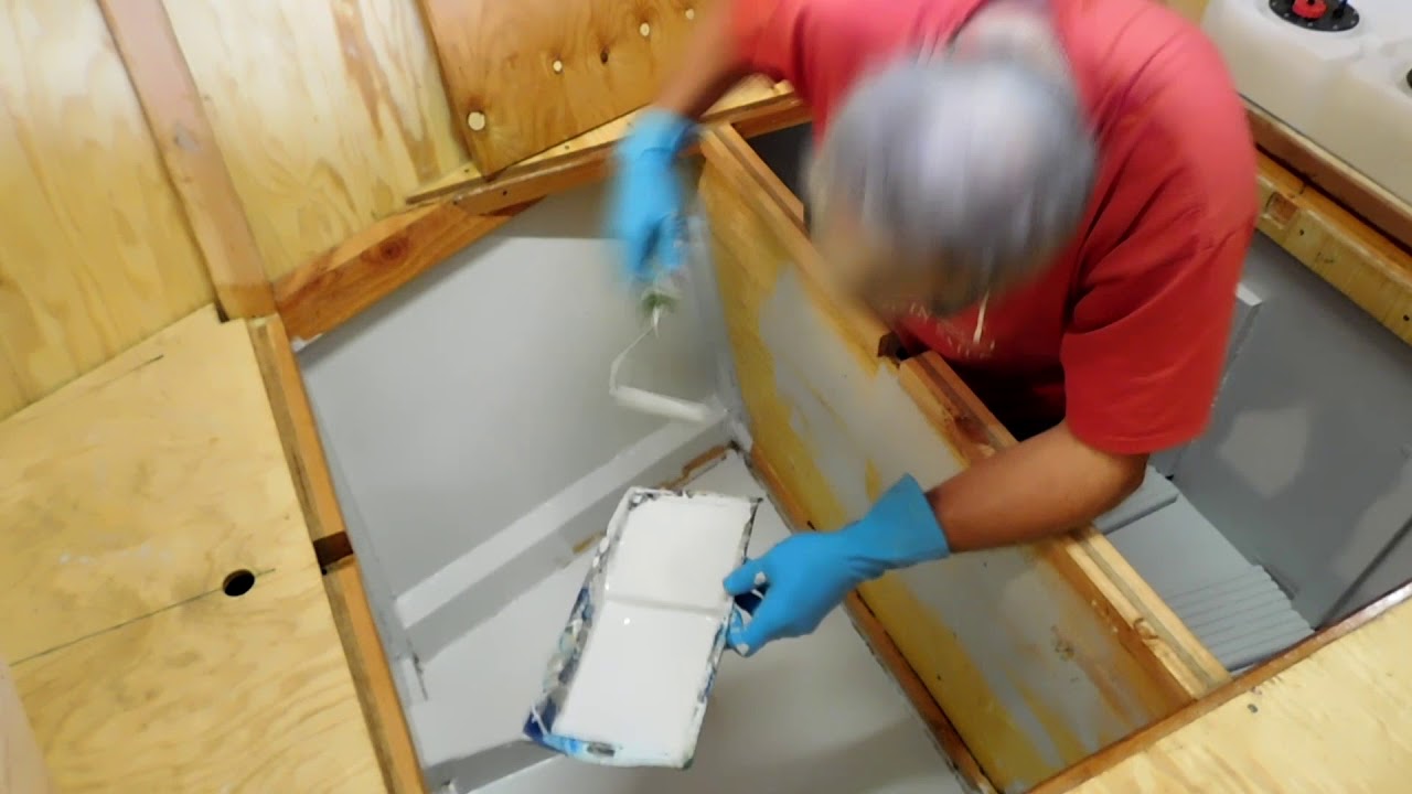 Bilge paint, mast partners and the start of the fore deck - SV Tapatya EP51