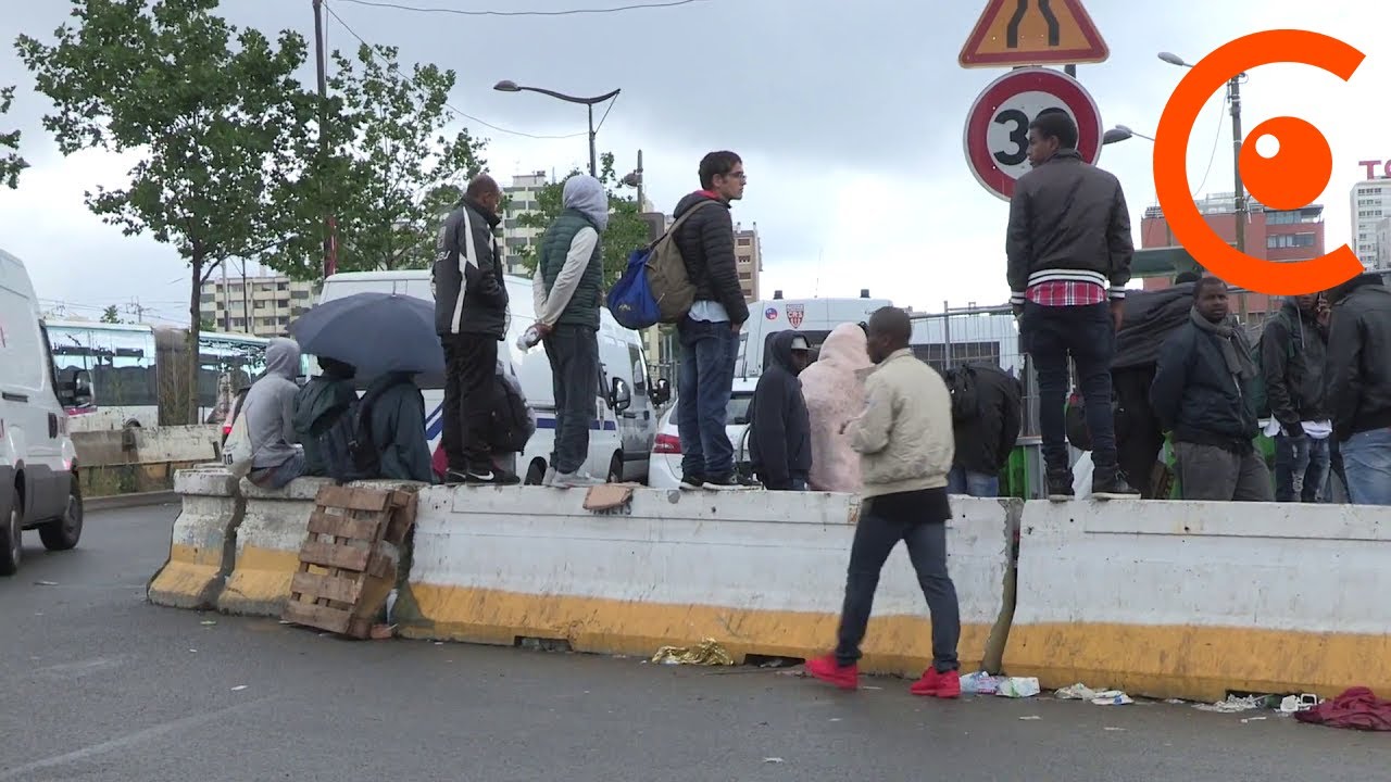 Nettoyage du camp de réfugiés par la mairie de Paris (9 Juin 2017, Porte de la Chapelle, Paris)