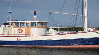 Restoring A 73 Year Old TEAK Wheelhouse