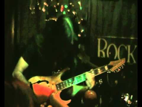 Lunocode - Heart Of The World mp3 indir