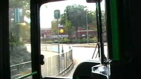 Dennis Dart Marshall T618PNC - with vibrations in idle