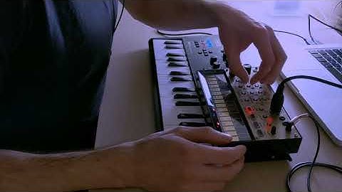 Korg Volca keys - Synthwave jam