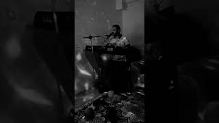 Yazan Kalem Siyah Alihan Sair Resimi